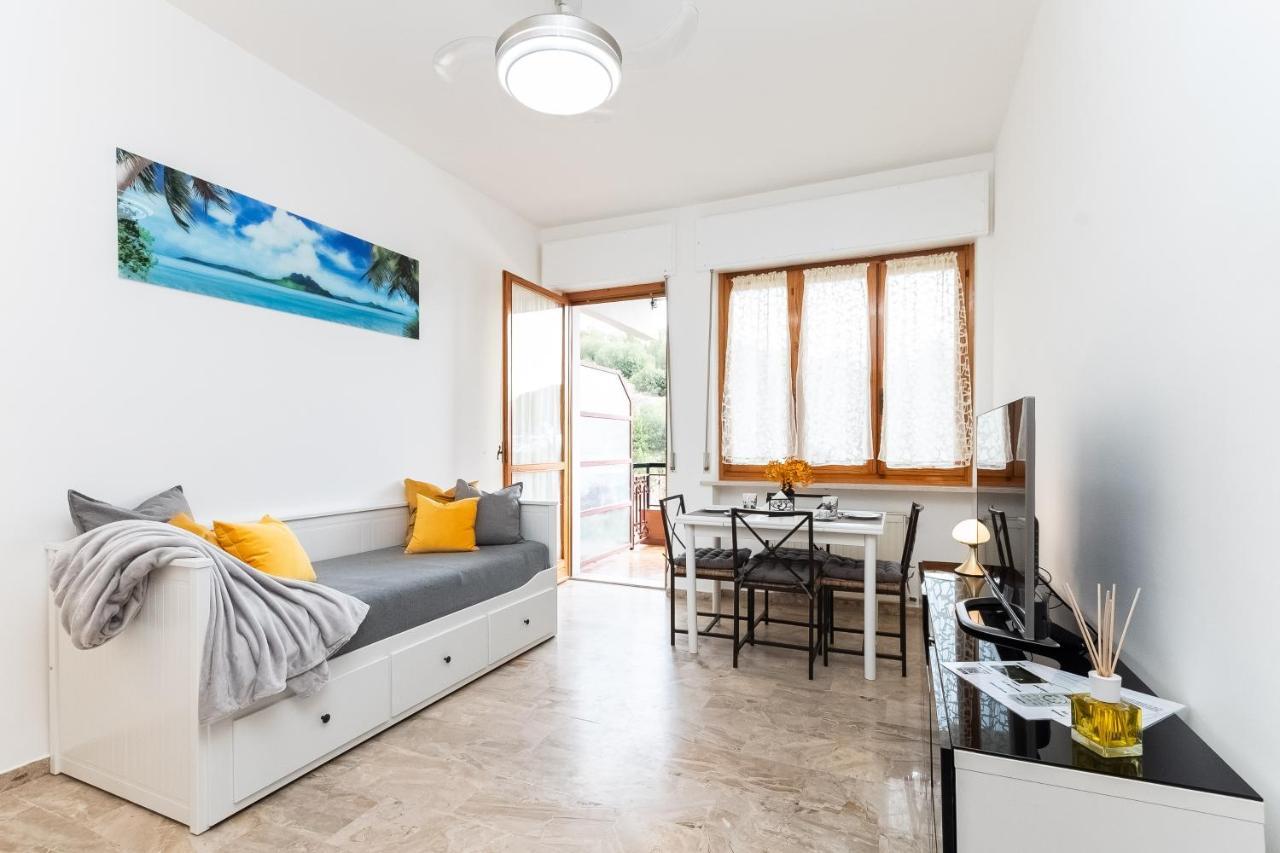 Vista Mare & 300Mt Da Spiaggia Con Freeparking E Ac Laigueglia Exterior photo